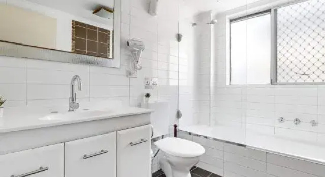 2BR Apartment – Heart of North Parramatta, Easy Train Access, 预订 公寓 帕拉马塔 悉尼