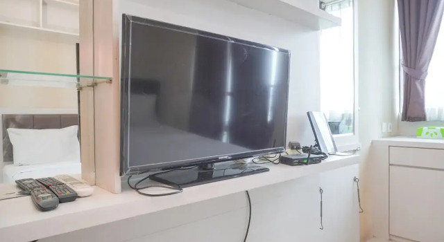 Good Deal And Cozy Stay Studio Room Tifolia Apartment, Book Apartment Jakarta Jakarta Province