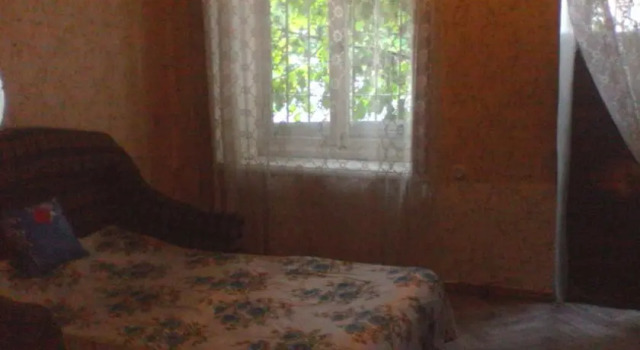 Hostel Jessi on Uznadze 62/1, Забронировать Хостел Тбилиси Регион Тбилиси, рядом с Концертный зал Тбилиси