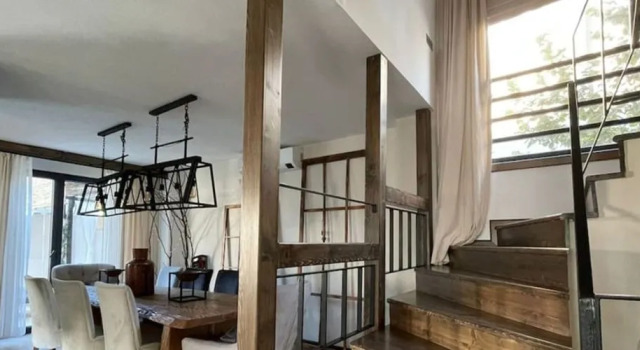 Villa Abuc Sapanca, Boek Villa  