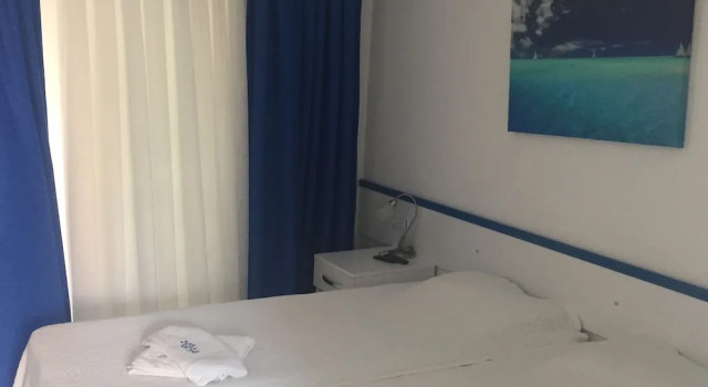 Standardní Rodinný pokoj 2 pokoje s balkonem Rota Hotel