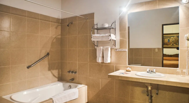Люкс Hacienda Majoro Boutique & Resort