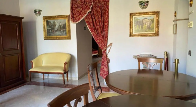 Dama Estense, Prenota Hotel Copparo 