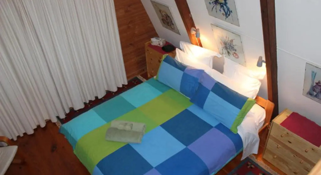 Коттедж с 3 комнатами Green Leaves Cabin
