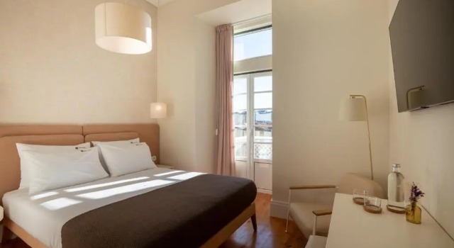 Двухместный номер Standard с балконом Memoria Lisboa FLH Hotels