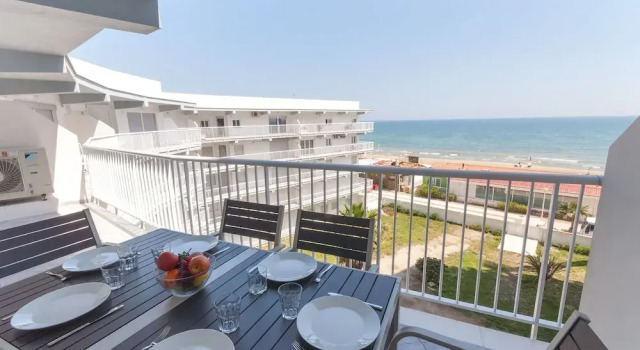 Sea Pearl in Daim s, Забронировать Отель Даймус 