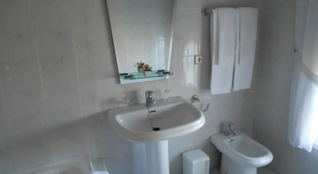 Трёхместный номер Standard с балконом и с видом на море Habitaciones Ninfa