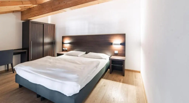 Семейный люкс с балконом Hotel Montana