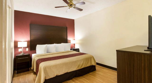 Двухместный люкс Red Roof Inn & Suites