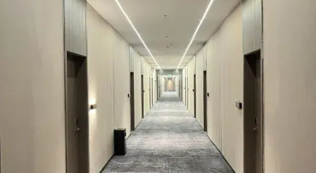 Herui Hotel (Shihezi University), Prenota Hotel Hotel a Xinjiang con parcheggio, Parcheggio