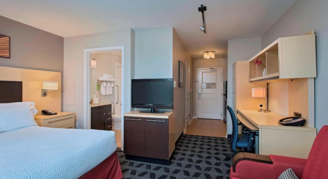 Люкс TownePlace Suites Fayetteville Cross Creek