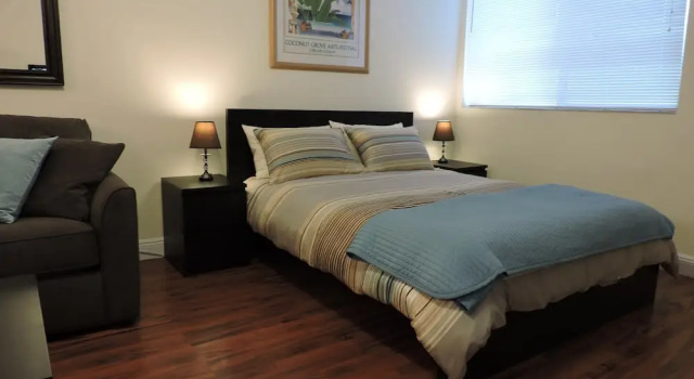 Seabreeze Beachside Studio #6 for 4 Great Location