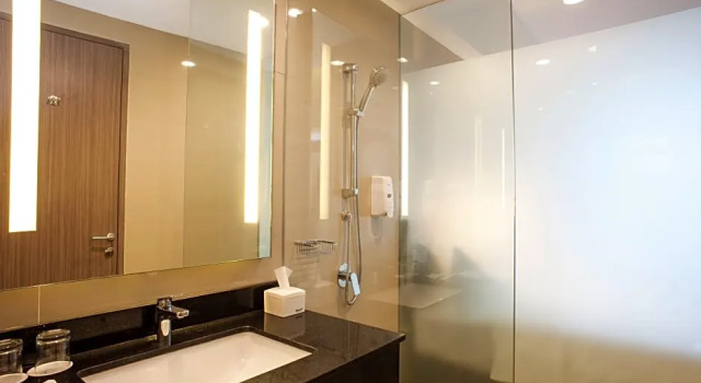 Luksusowy dwuosobowy pokój Holiday Inn Express Surabaya CenterPoint by IHG