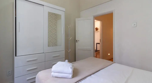 2 Minutes From Copacabana Beach D302, Забронировать Апартаменты/квартира Апартаменты штата Рио-де-Жанейро, Апартаменты/квартира