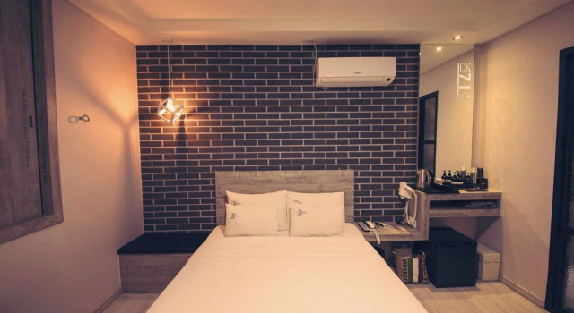 CK Hotel
