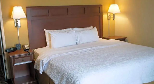 Run of House Hampton Inn & Suites Columbia at the University of Missouri