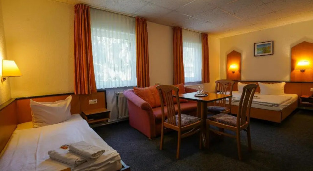 Трёхместный номер Standard Hotel Seeschlösschen