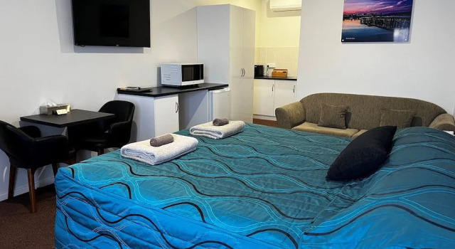 Augusta Courtyard Motel, Book Motel Hoteller i Port Augusta med morgenmad, Morgenmad