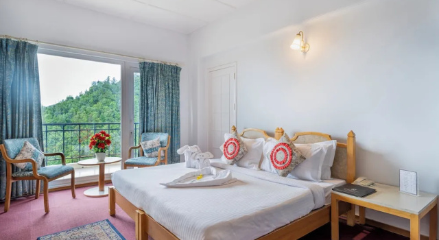 Номер Royal Дуплекс с балконом и с красивым видом из окна Toshali Royal View Resort