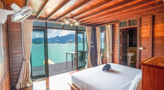 Семейный люкс с балконом 500 Rai Floating Resort