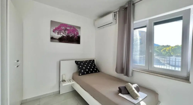 Apartment in Croatia Near Adriatic Coast, Забронировать Апартаменты/квартира Брибир Приморско-Горанская жупания