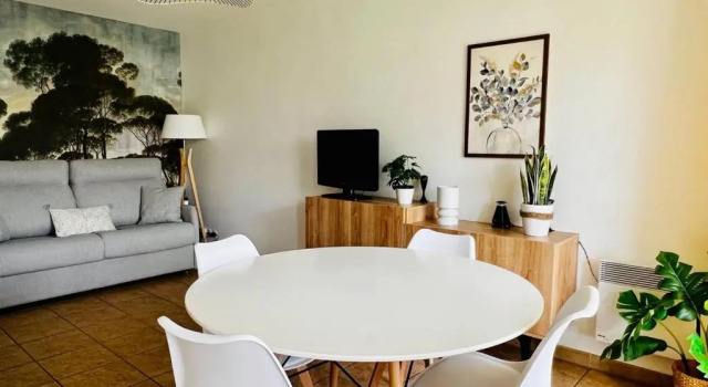 Appartement Cambo-les-Bains, 2 pièces, 2 personnes - FR-1-495-33, Prenota Appartamento Hotel a Aquitania con parcheggio, Parcheggio