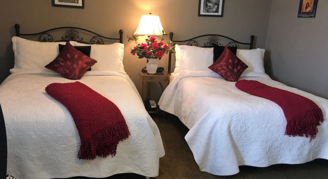 Inn By The Bay