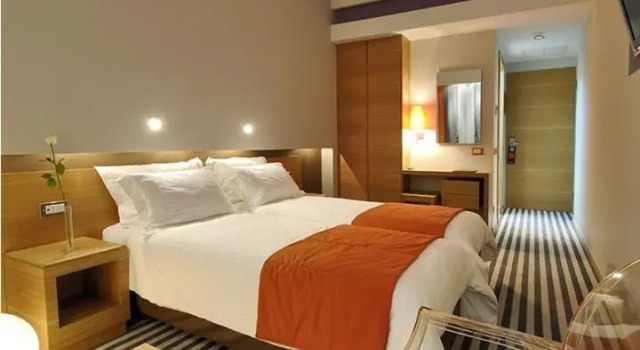 Двухместный номер Standard Galaxy City Center Hotel