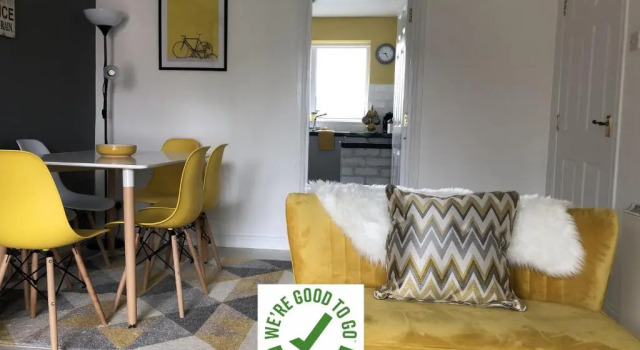 Ardenlee - Stylish 3 bed apt close to city, parking and WIFI, Забронировать Апартаменты/квартира Белфаст Графство Антрим