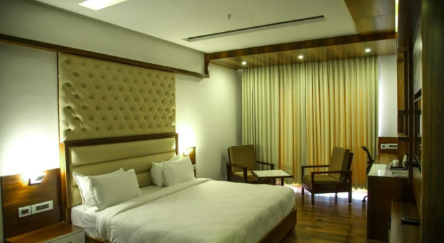 Двухместный клубный номер Standard Hotel Preethi International