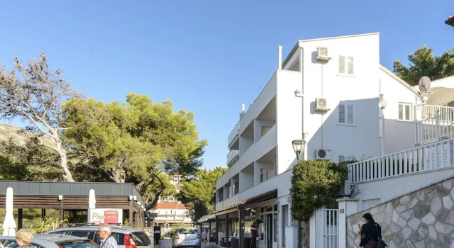 Vanda Seafront Fantastic, Забронировать Отель Цавтат Cavtat Coast, рядом с Частный Пляж «Хотэл Кроатия Бич»