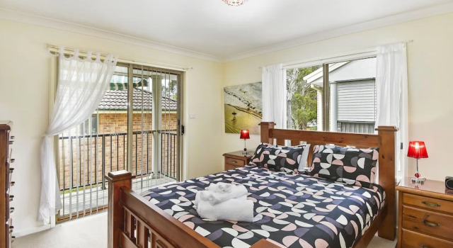 Annes Beach Getaway, Đặt Khách sạn Hawks Nest Port Stephens