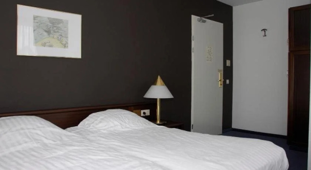 Prinsenhof IJmuiden, Book Hotel IJmuiden Zuid-Kennemerland