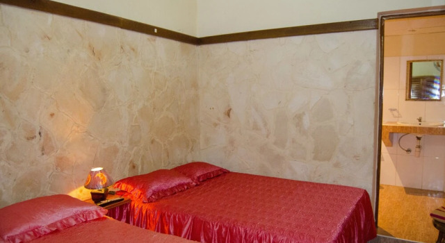 Hostal Colonial Miguelito, Забронировать Отель Гавана Гавана, рядом с Старая площадь