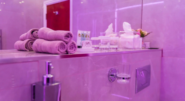 Студия Meridian Serviced Apartments