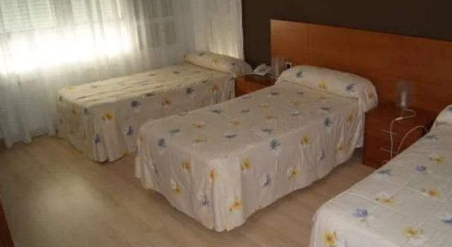 Hotel Sierra de Atapuerca, Забронировать Отель Арлансон Burgos Province