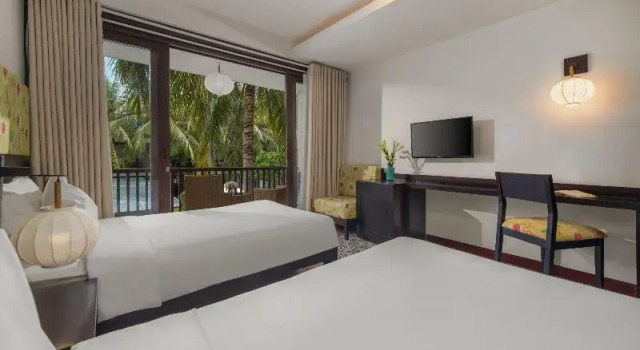 Двухместный номер Standard с балконом и с видом на сад Emerald Hoi An Riverside Resort