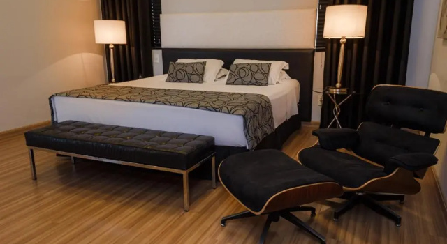 Люкс с красивым видом из окна Mara Turismo Hotel