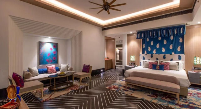 Номер Luxury Taj Devi Ratn Resort & Spa, Jaipur