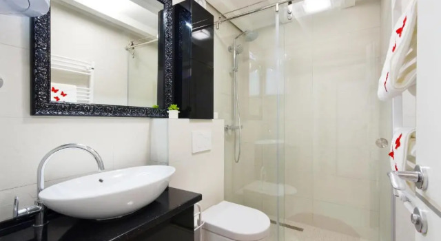Апартаменты Apartments Centre In Stone House