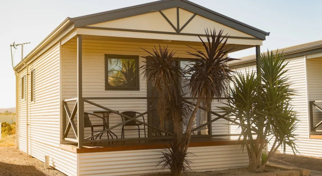 Номер Standard The Sundowner Cabin & Tourist Park
