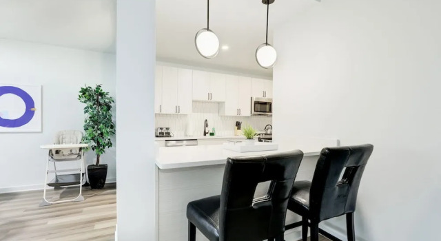 Семейные апартаменты Arlington Modern Comfort Meets City Life