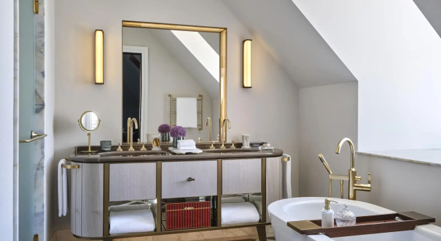 Rosewood Vienna