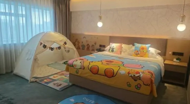 Семейный тент Flavia Garden Hotel·Singapore（Chengdu South Railway Station Subway Station Branch）