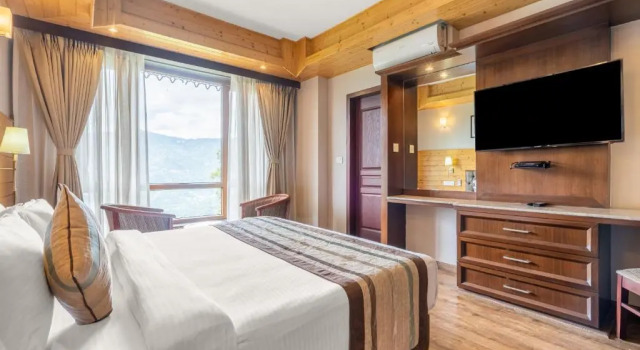 Summit Alpine Abode