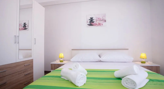 Апартаменты Standard с балконом и с видом на море Apartments Mila