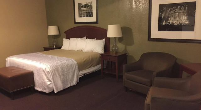 Ranch House Inn and Suites, Rezerwuj Hotel Temple Teksas