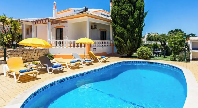 Villa Bonita Gale, Забронировать Вилла Отели Galé 3 звезды, 3*