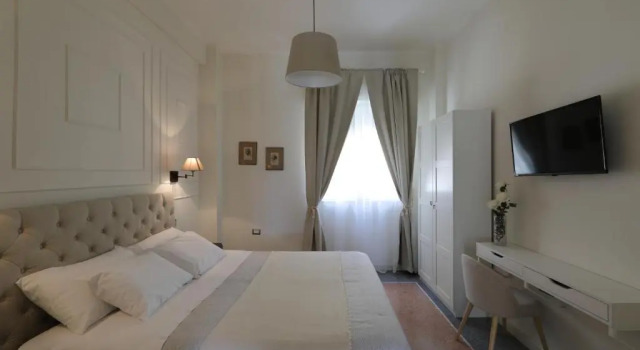 B&B Dimora del Duomo, Book Bed and Breakfast Hoteller i Benevento med parkering, Parkering