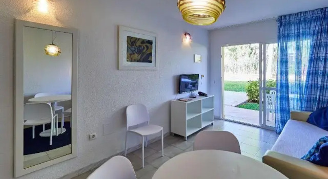 Двухместные апартаменты с балконом BQ Alcudia Sun Village